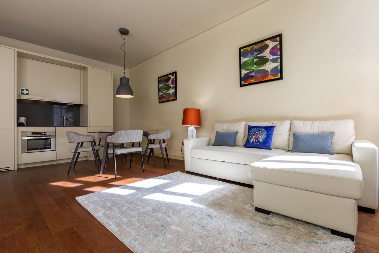 Apt In 8 Building - Center Apartamento