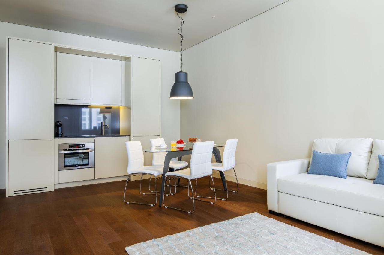 Apt In 8 Building - Center