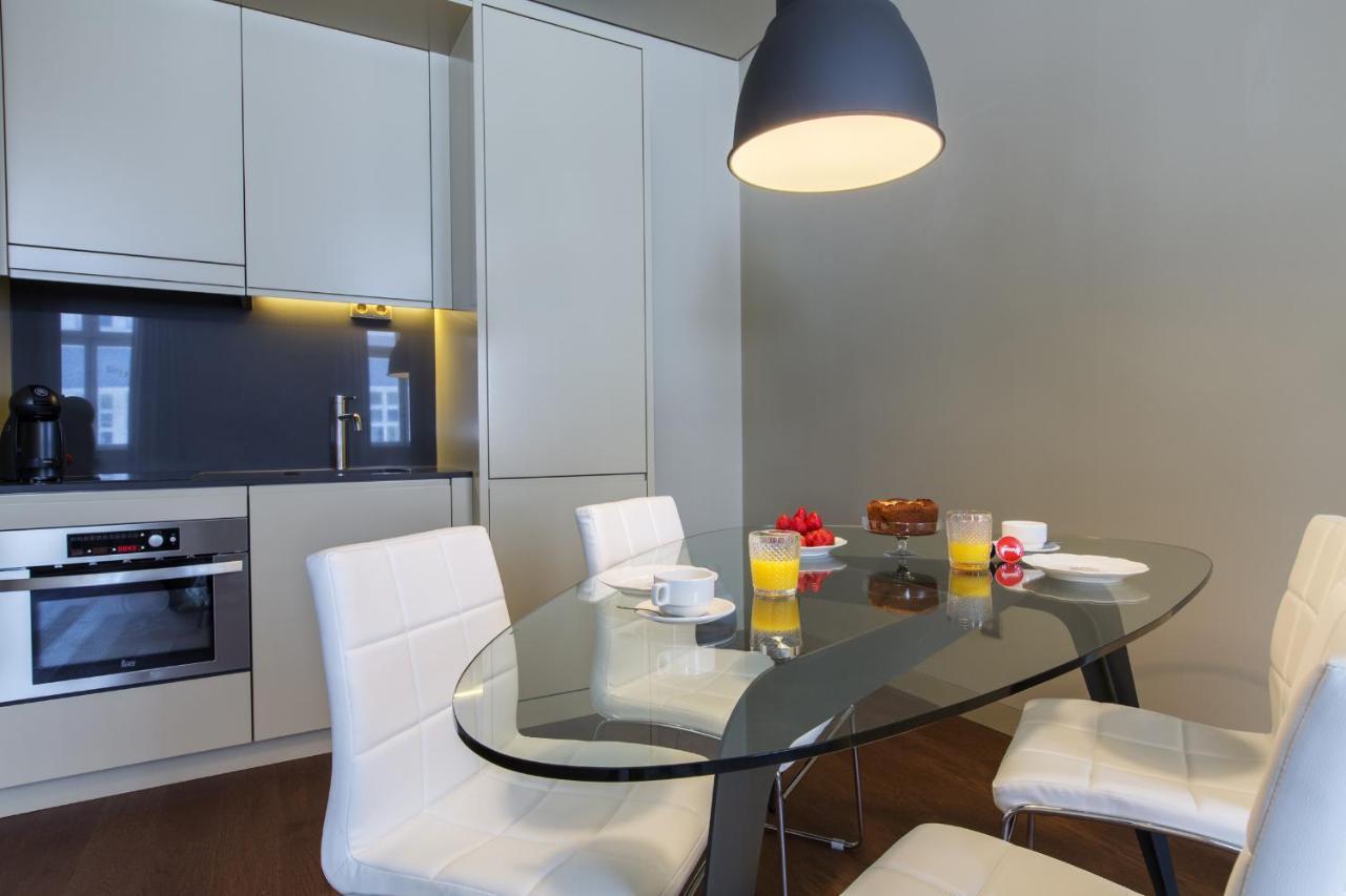 Apt In 8 Building - Center Lisboa