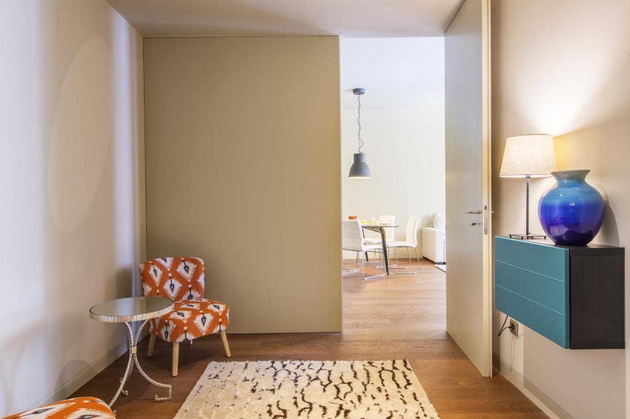 Apt In 8 Building - Center *