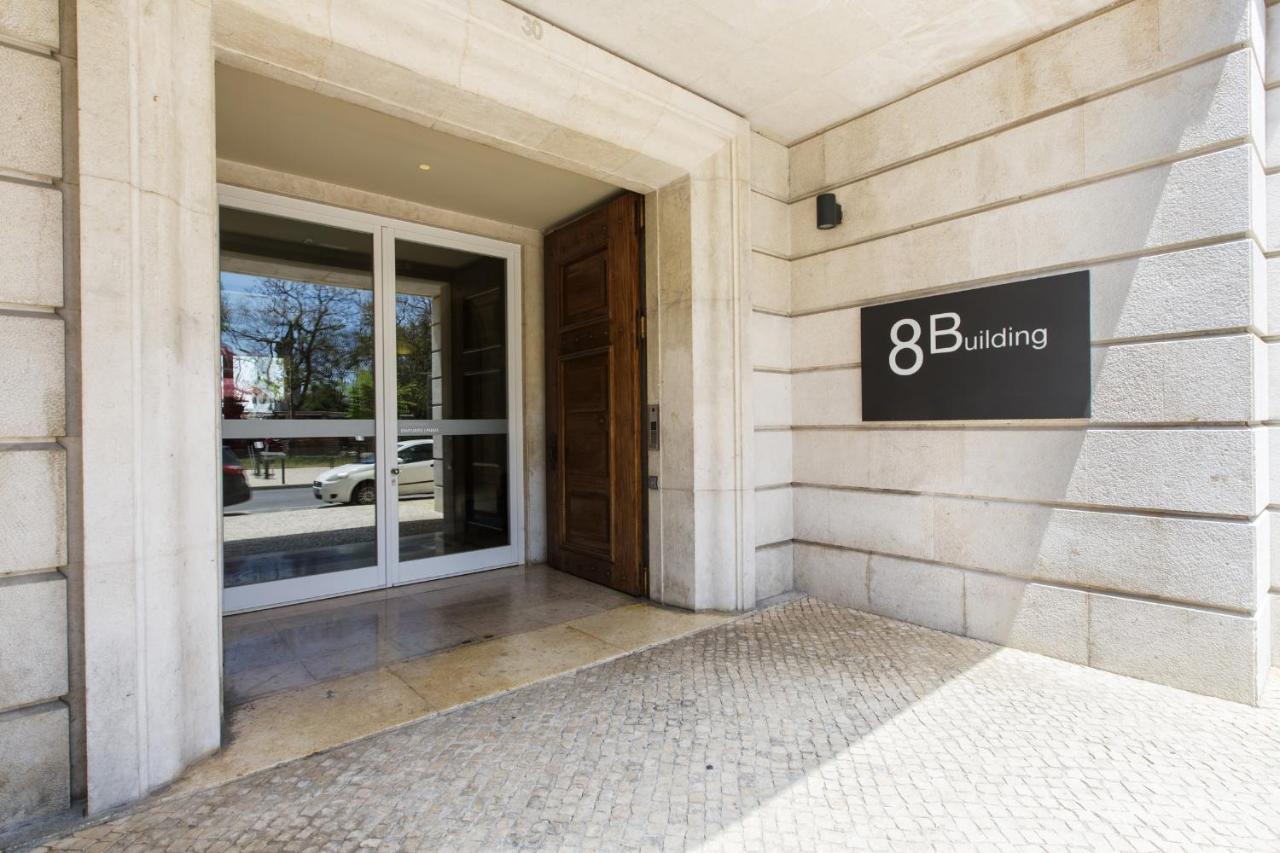 Apt In 8 Building - Center